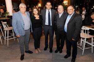 ישיבת הנהלה חגיגית